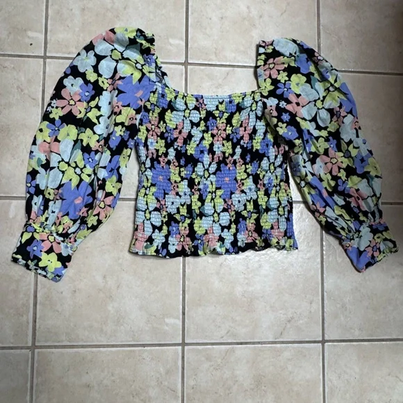 Free People Ariana Smocked Floral Puff Sleeve Smocked Top - Picture 5 of 14